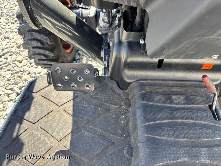 image for item YA3232 2024 Bobcat CT2040 MFWD tractor