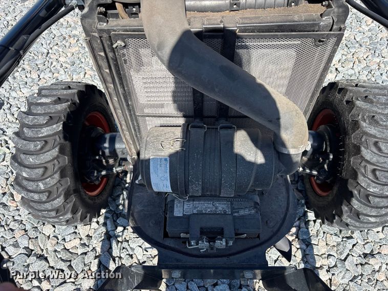 image for item YA3232 2024 Bobcat CT2040 MFWD tractor