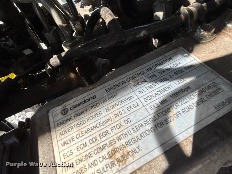 image for item YA3232 2024 Bobcat CT2040 MFWD tractor