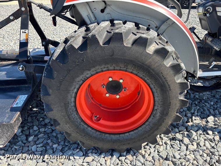 image for item YA3232 2024 Bobcat CT2040 MFWD tractor