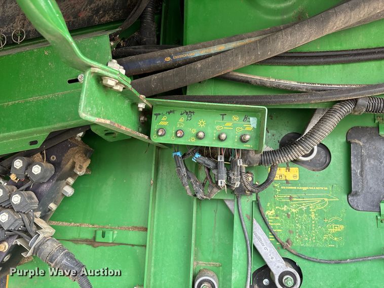 image for item YA3414 2010 John Deere 9770 STS RWA combine