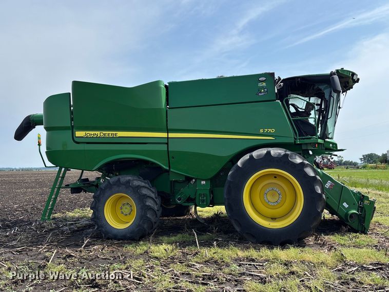 image for item YA3498 2022 John Deere S770S STS RWA combine