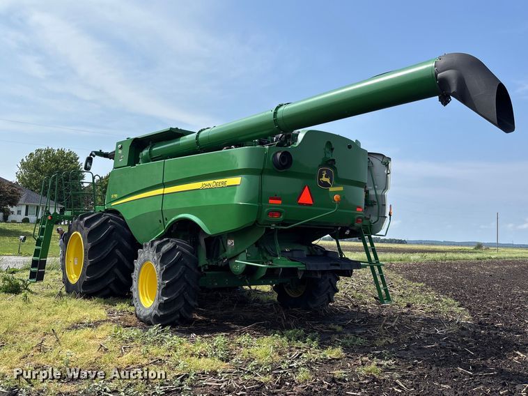 image for item YA3498 2022 John Deere S770S STS RWA combine