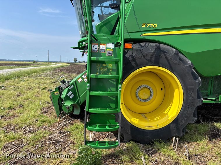 image for item YA3498 2022 John Deere S770S STS RWA combine