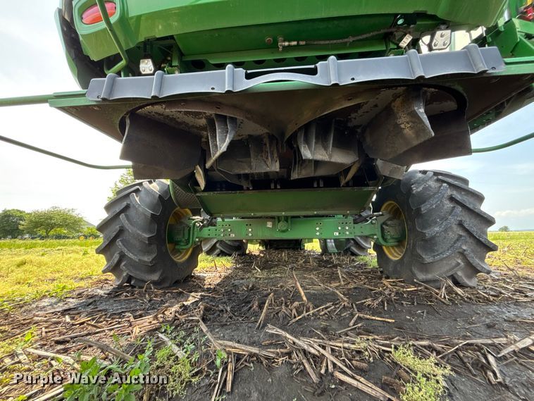 image for item YA3498 2022 John Deere S770S STS RWA combine