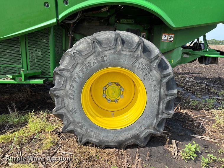 image for item YA3498 2022 John Deere S770S STS RWA combine