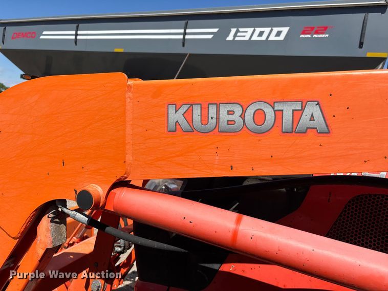 image for item YA3505 2012 Kubota M9960D MFWD tractor