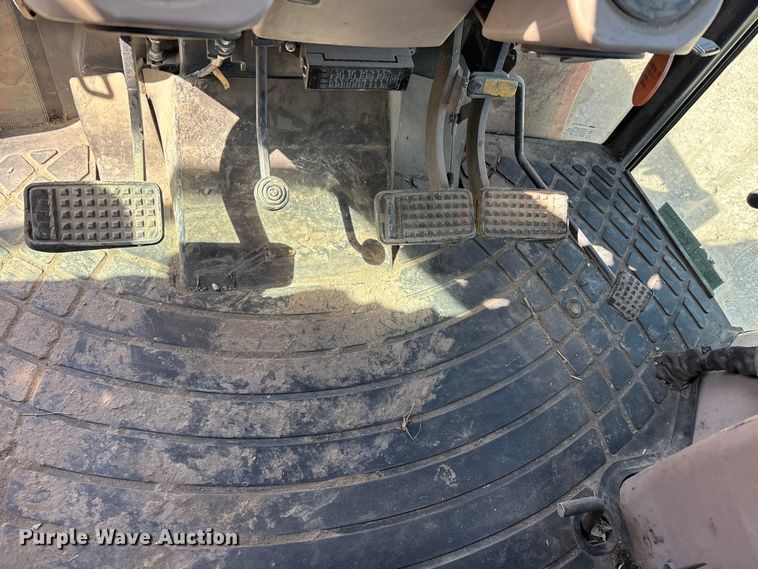 image for item YA3505 2012 Kubota M9960D MFWD tractor