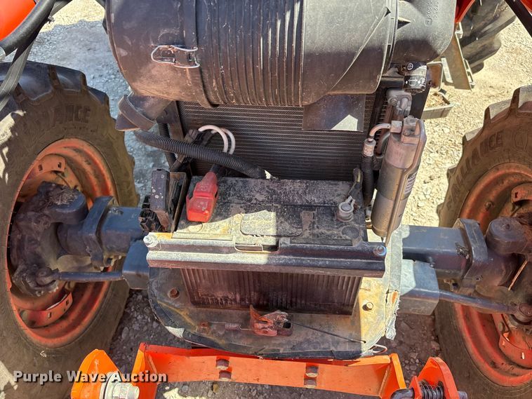 image for item YA3505 2012 Kubota M9960D MFWD tractor