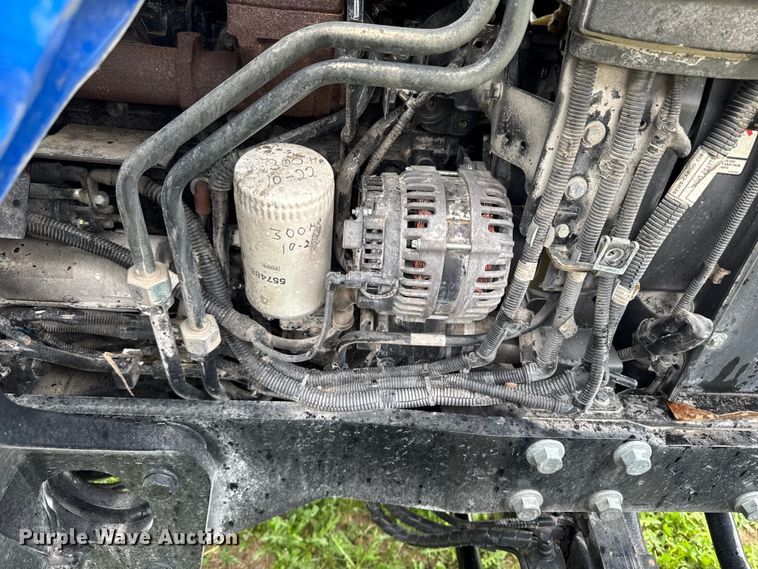 image for item YA3527 2015 New Holland T6.165 MFWD tractor