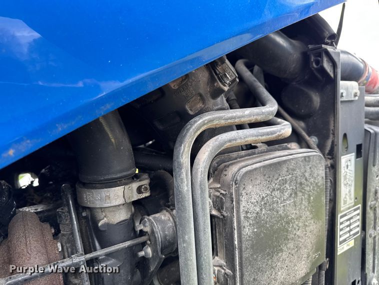 image for item YA3527 2015 New Holland T6.165 MFWD tractor