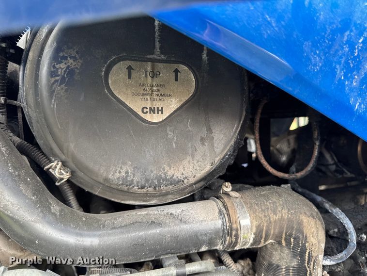 image for item YA3527 2015 New Holland T6.165 MFWD tractor
