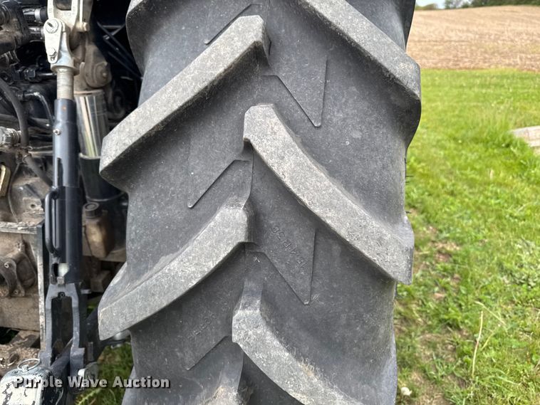 image for item YA3527 2015 New Holland T6.165 MFWD tractor
