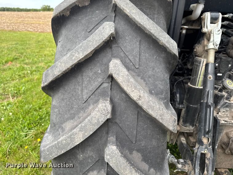 image for item YA3527 2015 New Holland T6.165 MFWD tractor