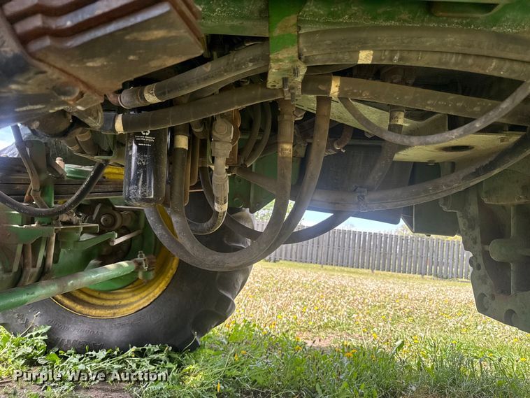 image for item YA3528 2020 John Deere F4365 applicator