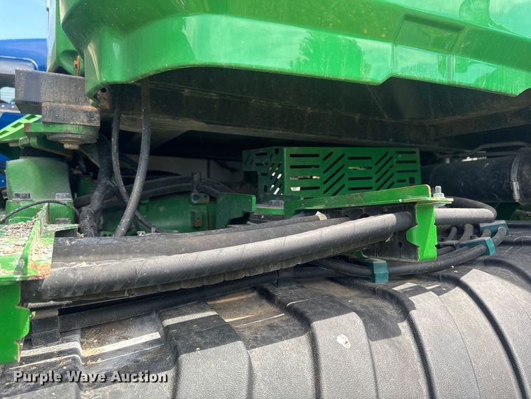 image for item YA3528 2020 John Deere F4365 applicator