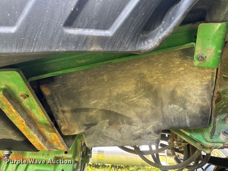 image for item YA3528 2020 John Deere F4365 applicator