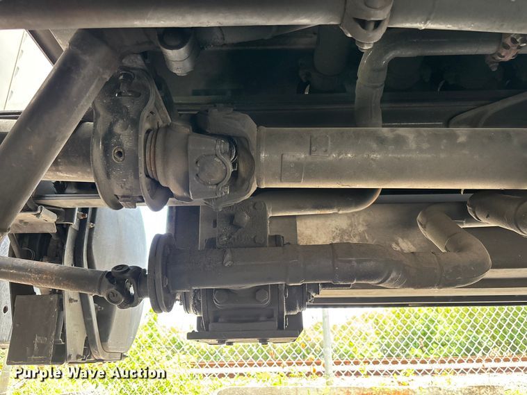 image for item DU0492 2017 Kenworth T370 fuel / lube truck