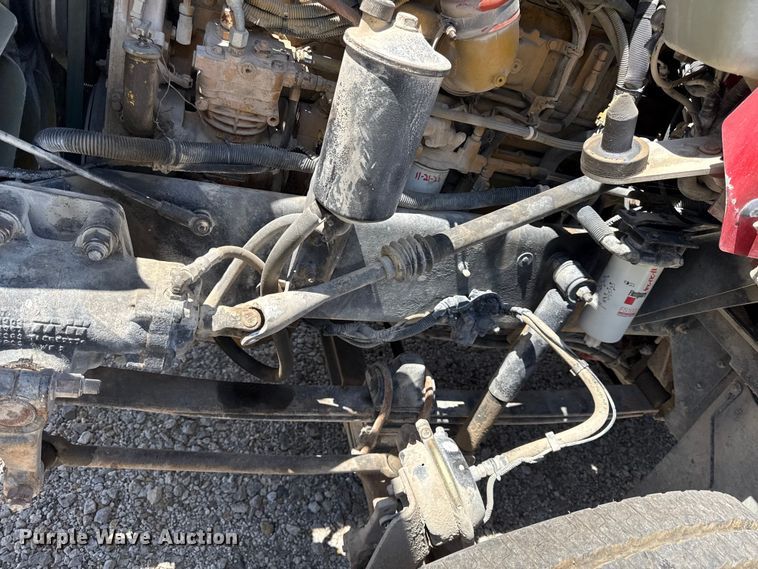 image for item DZ4481 2004 Kenworth T800 semi truck