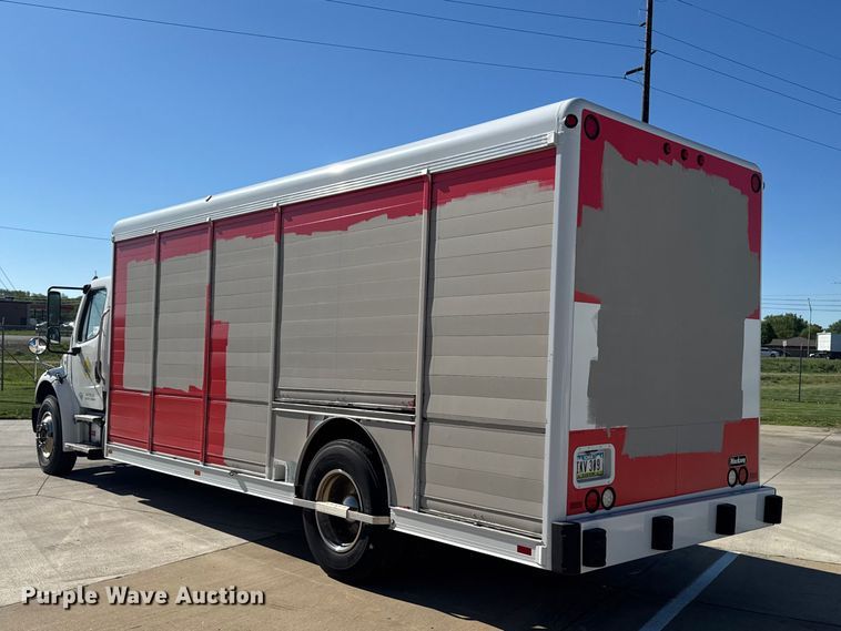 image for item EA2358 2013 Freightliner Business Class M2 delivery truck