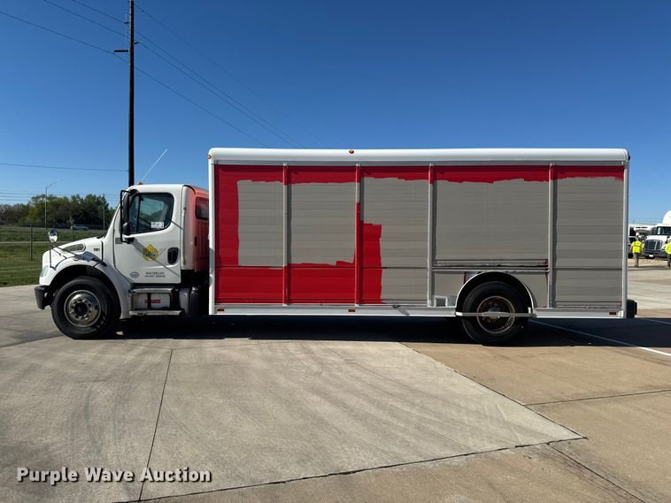 image for item EA2358 2013 Freightliner Business Class M2 delivery truck
