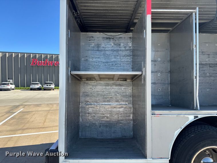 image for item EA2358 2013 Freightliner Business Class M2 delivery truck