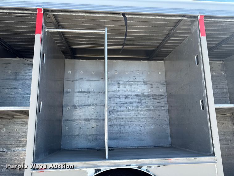 image for item EA2358 2013 Freightliner Business Class M2 delivery truck