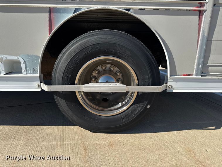 image for item EA2358 2013 Freightliner Business Class M2 delivery truck
