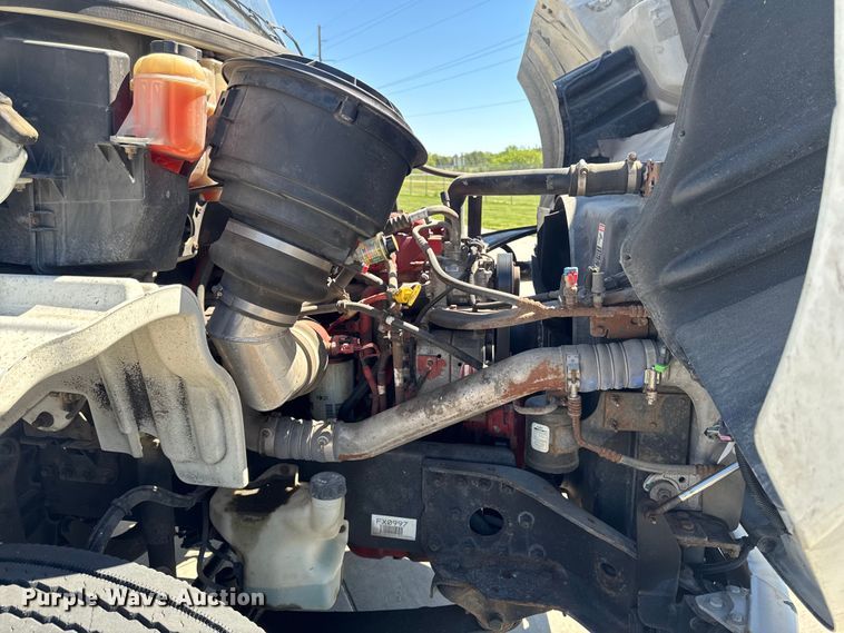 image for item EA2359 2014 Freightliner M2 Business Class semi truck