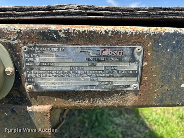 image for item EA4882 1995 Talbert TSDW-14140K-FG-T1 drop deck equipment trailer