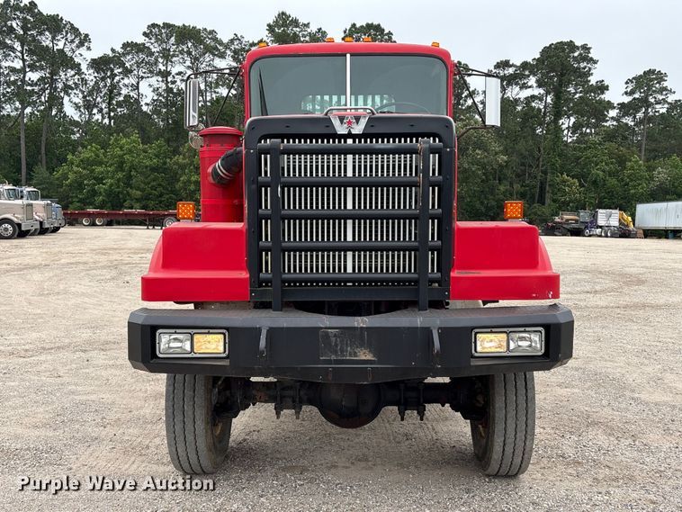 image for item EA7282 1987 Western Star 4800 flatbed truck