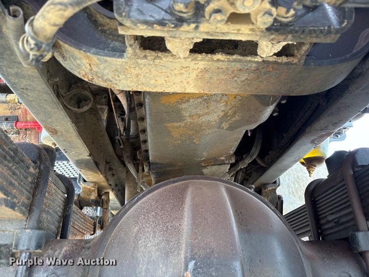 image for item EA7282 1987 Western Star 4800 flatbed truck