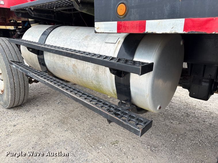 image for item EA7282 1987 Western Star 4800 flatbed truck