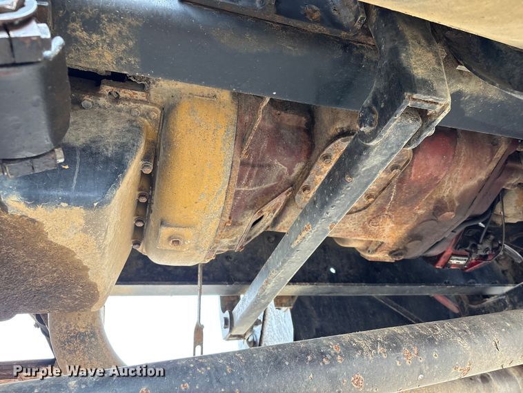 image for item EA7282 1987 Western Star 4800 flatbed truck