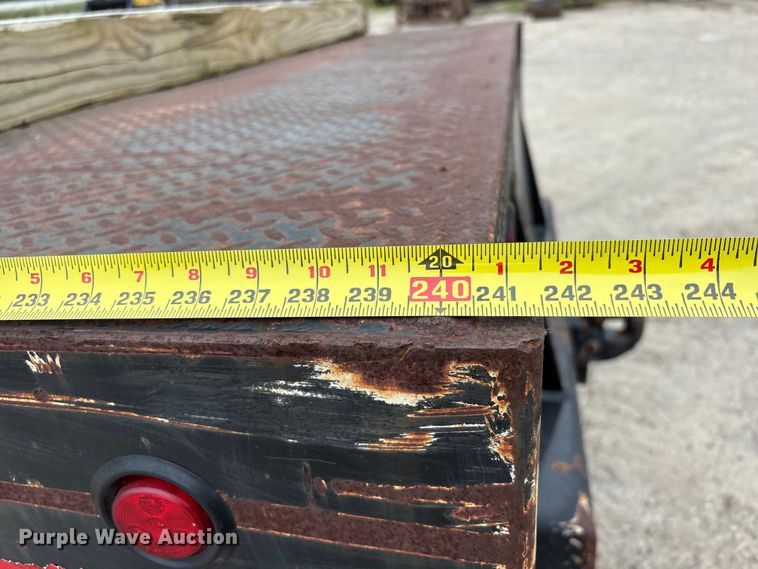 image for item EA7282 1987 Western Star 4800 flatbed truck