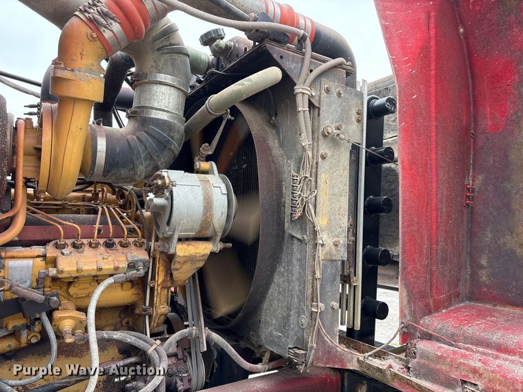 image for item EA7282 1987 Western Star 4800 flatbed truck