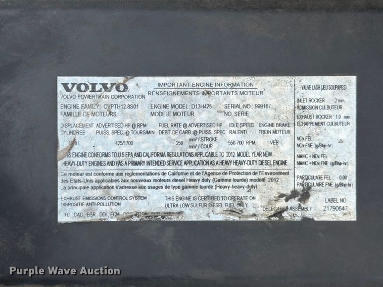 image for item ED5227 2013 Volvo VNL 730 semi truck