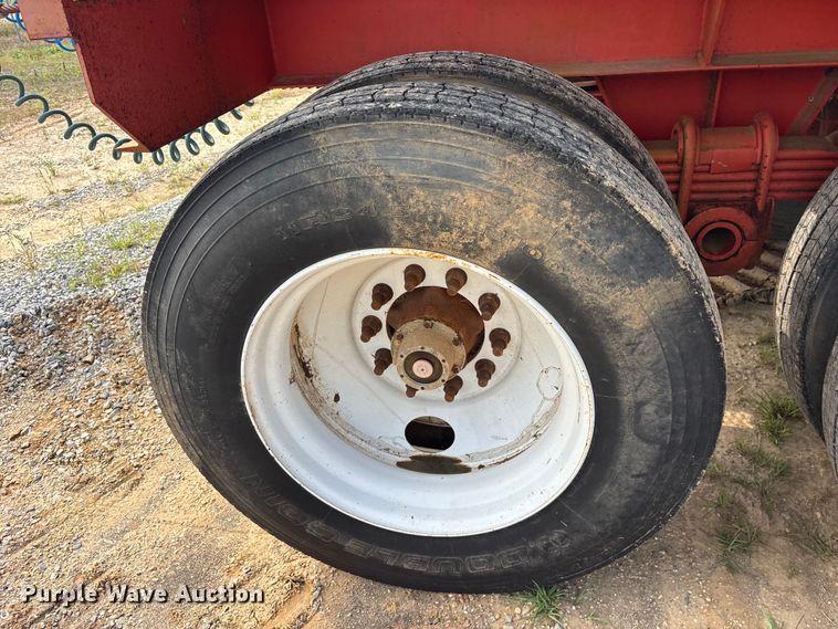 image for item ED5232 2017 Magnolia CPT pole trailer