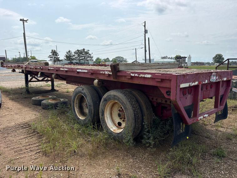 image for item ED5234 1976 Sontan 11PTW-2-7040SL flatbed trailer