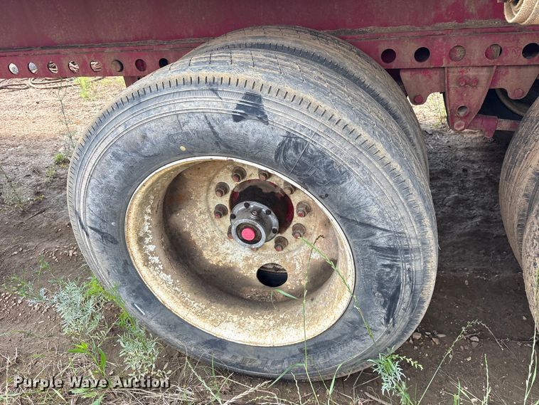 image for item ED5234 1976 Sontan 11PTW-2-7040SL flatbed trailer