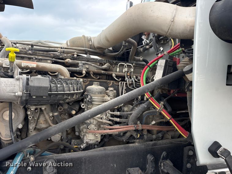 image for item ED5236 2022 Western Star 4900EX semi truck