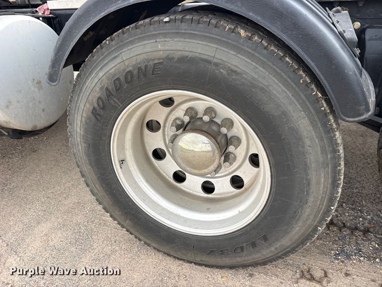 image for item ED5236 2022 Western Star 4900EX semi truck