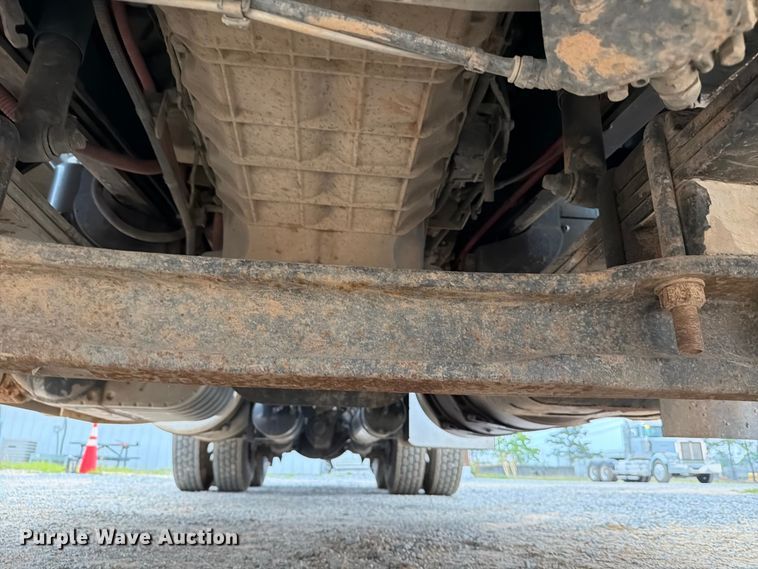 image for item ED5237 2022 Western Star 49X semi truck