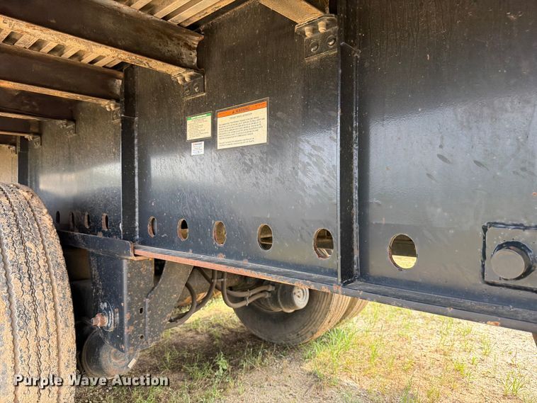 image for item ED5239 2016 Great Dane FLP-0024-00048 flatbed trailer