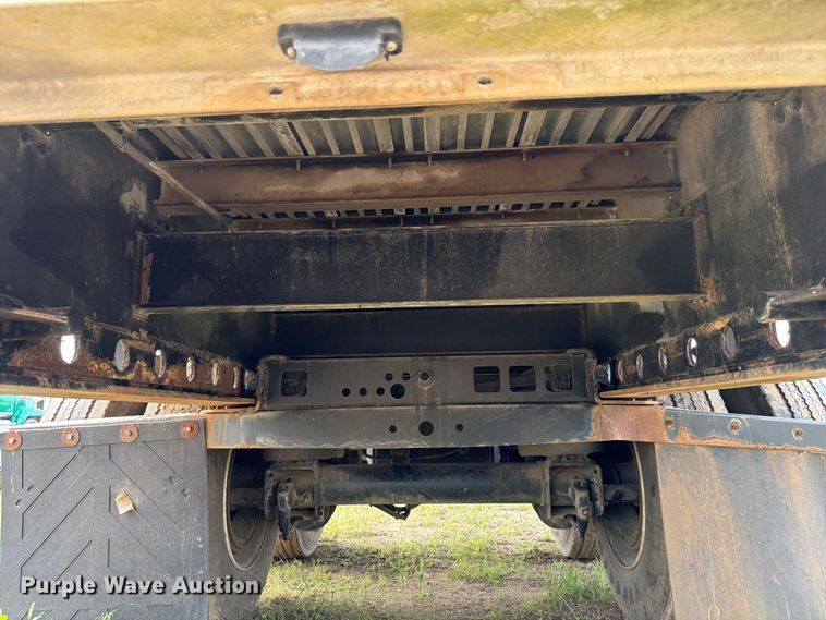 image for item ED5239 2016 Great Dane FLP-0024-00048 flatbed trailer