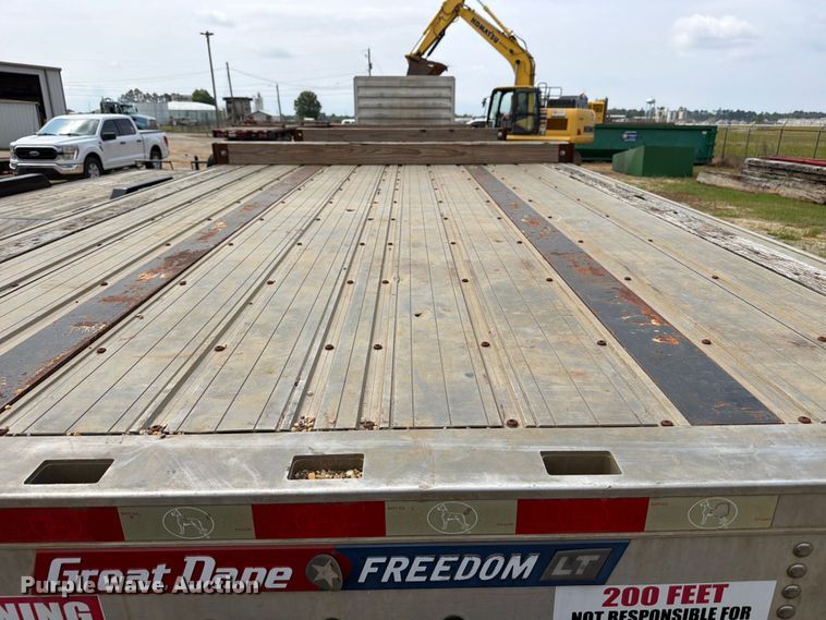 image for item ED5239 2016 Great Dane FLP-0024-00048 flatbed trailer