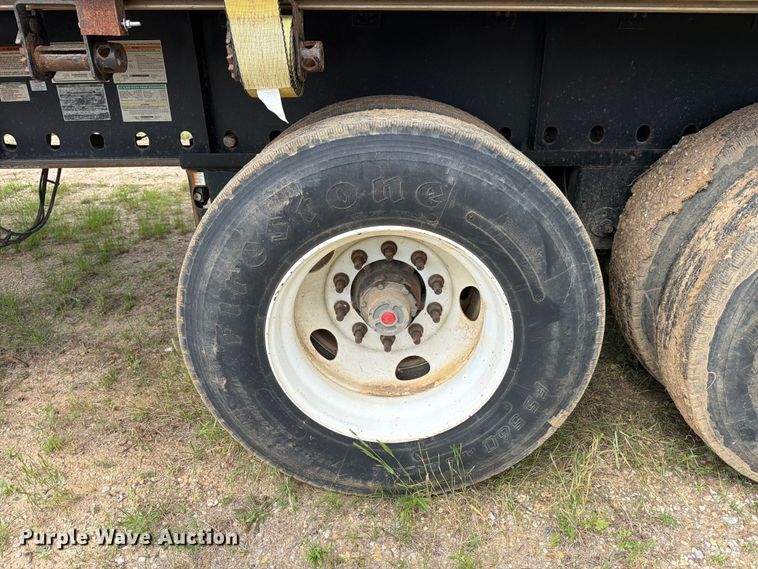 image for item ED5239 2016 Great Dane FLP-0024-00048 flatbed trailer