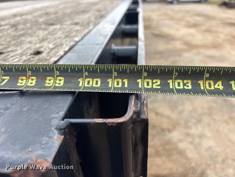 image for item ED5240 2020 Fontaine HAVSF11SST flatbed trailer