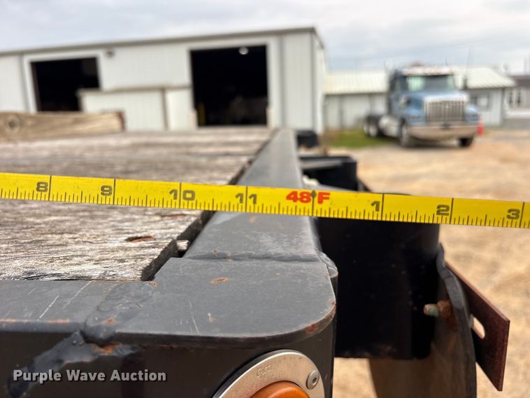 image for item ED5240 2020 Fontaine HAVSF11SST flatbed trailer