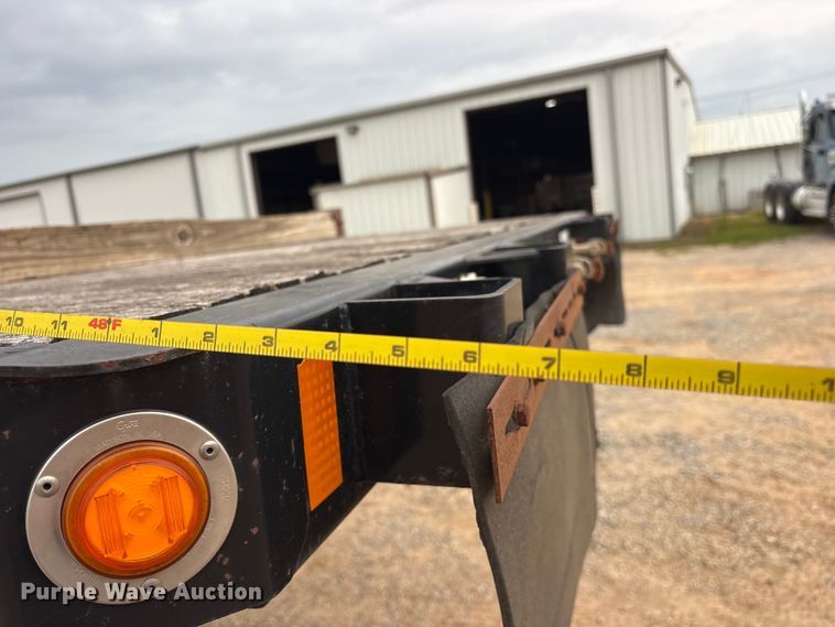 image for item ED5240 2020 Fontaine HAVSF11SST flatbed trailer
